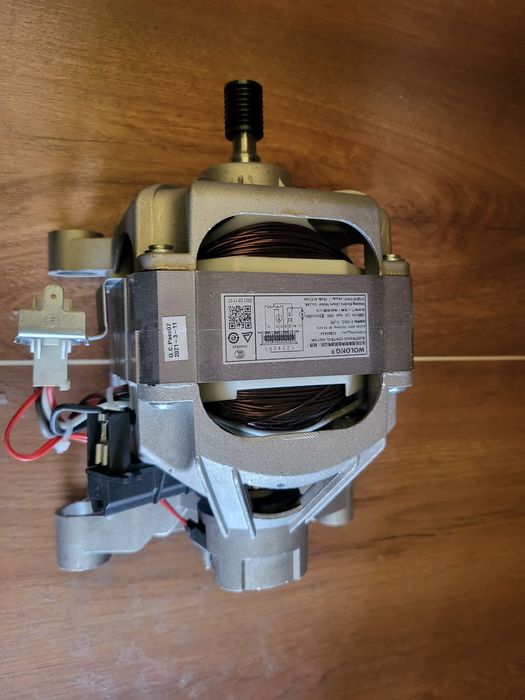 Silnik do pralki Candy Hoover  41044614