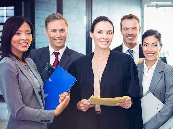 Advogados - Consultoria, Apoio Empresarial e serviços jurídicos