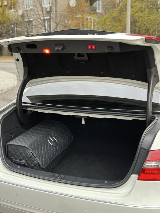 Mercedes E-klasse w212 / мередес 212