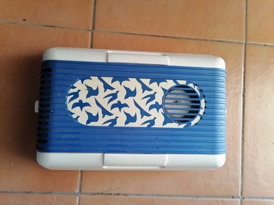 Arca de campismo eléctrica