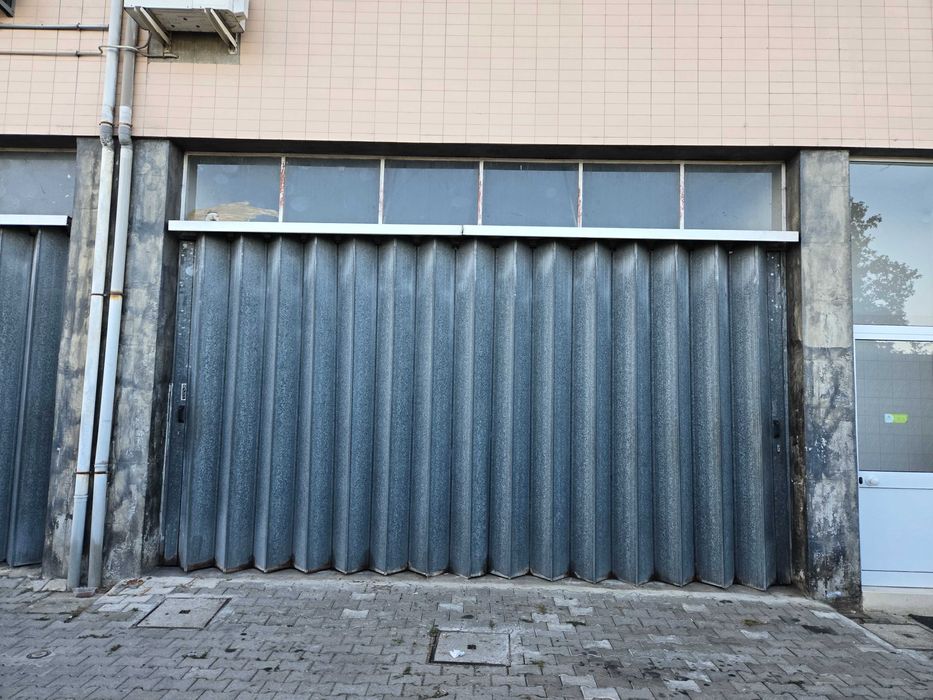 Arrendo armazém polivalente