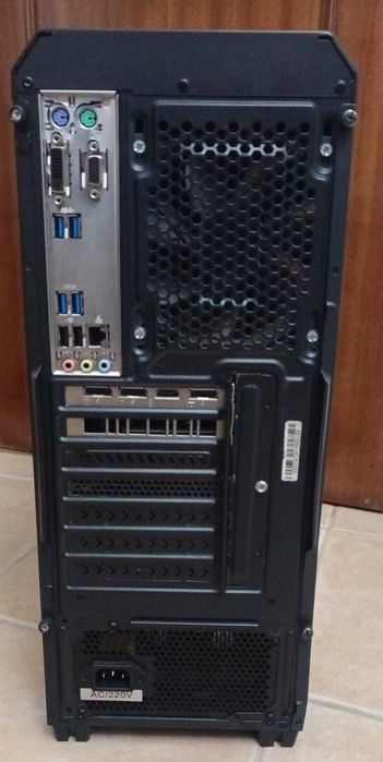 Torre Desktop Gaming Hummer i7