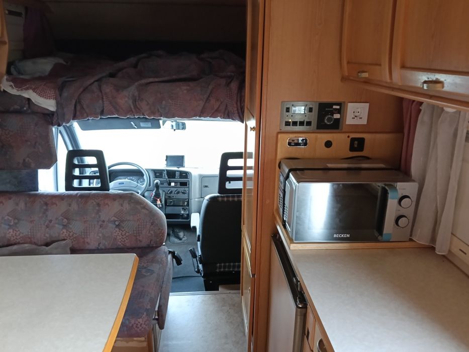 Autocaravana Fiat Ducato AC na célula muitos extras