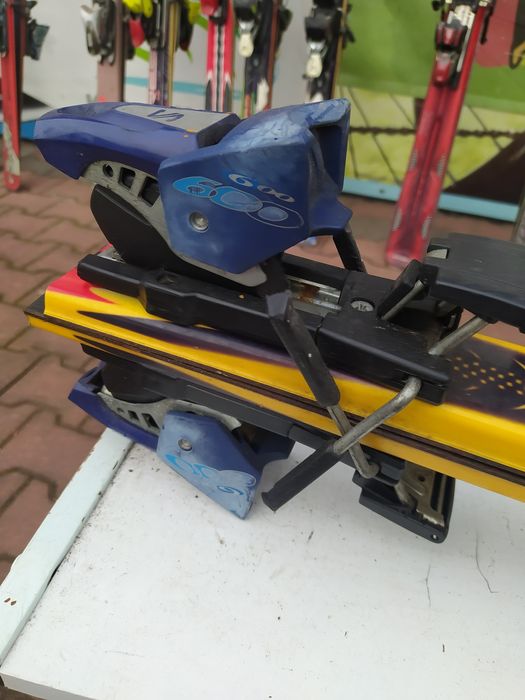 Wiązania narciarskie Salomon 600 din 3 -9,5(91).