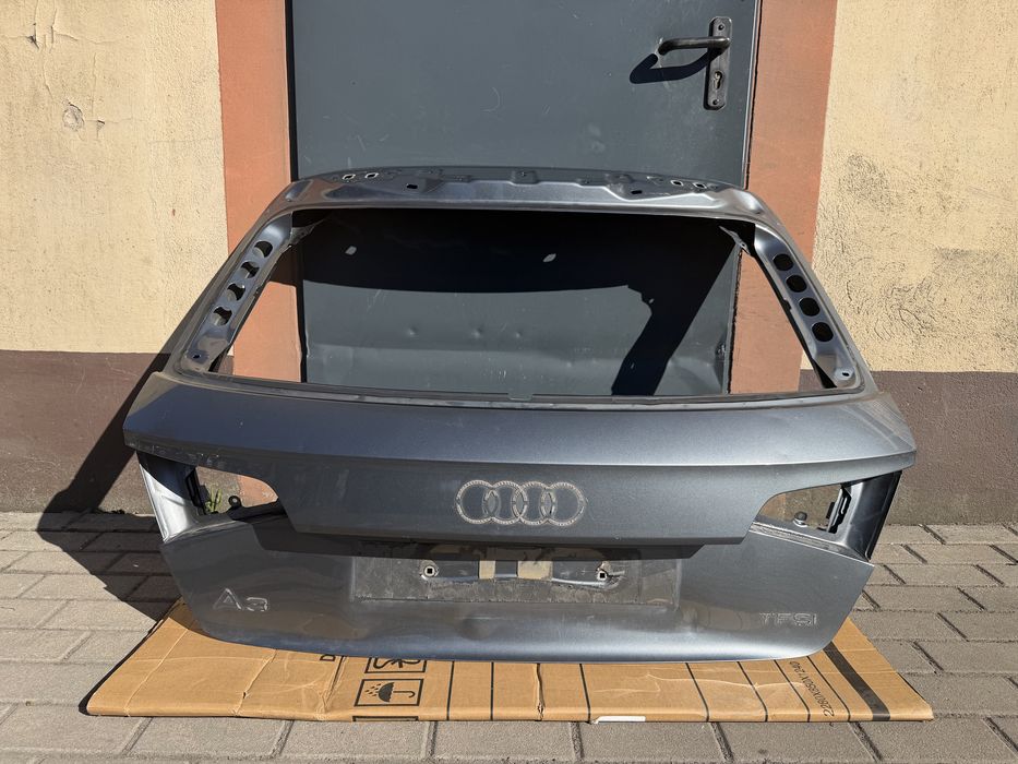 Klapa bagażnika tył Audi A3 8V Sportback Hatchback 12-20r. oryginał szary metalik