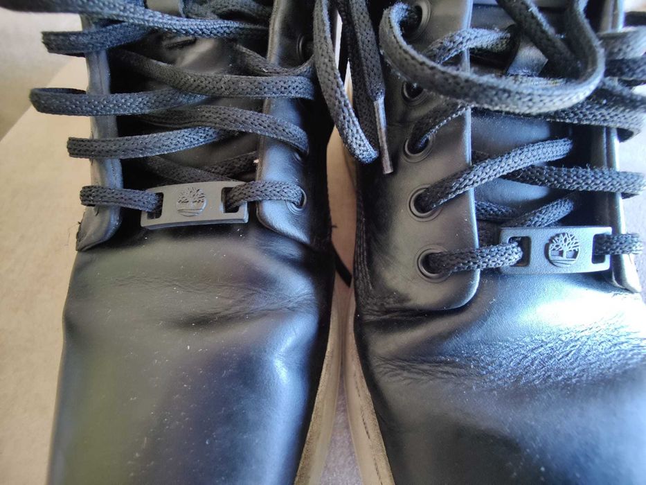 Botas Timberland tam. 43 em excelente estado, pouco uso.