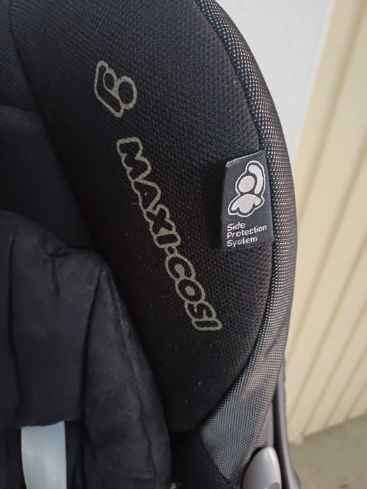 Ovinho Maxi-Cosi preto