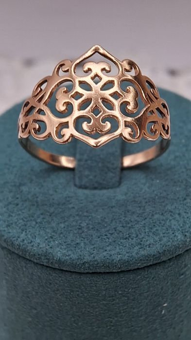 Золота каблучка 585