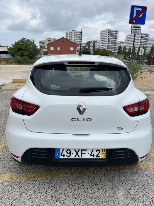 Renault Clio — fotografia 7