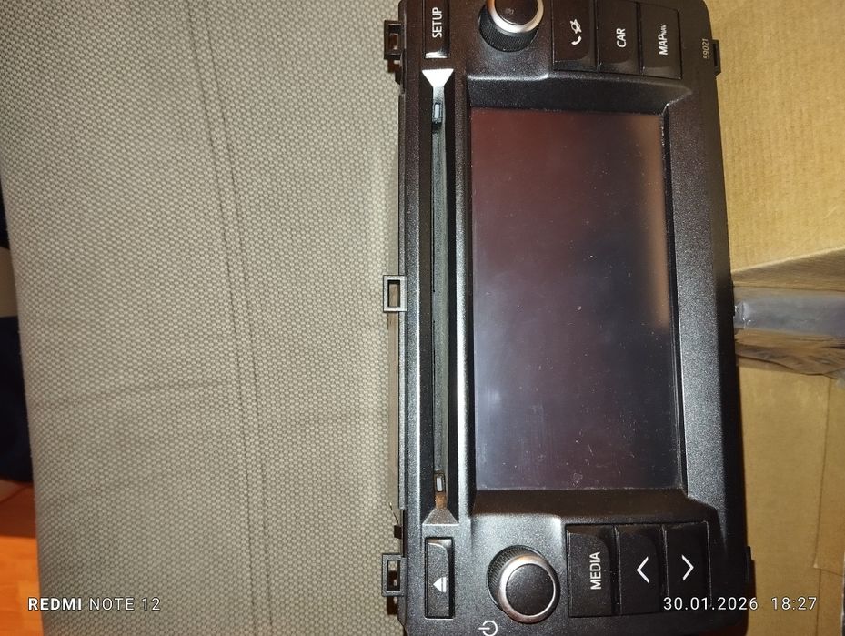 Radio Toyota Auris 2