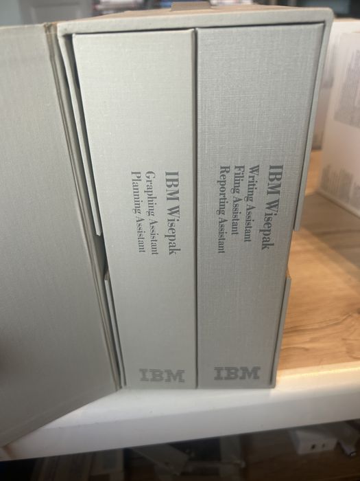 IBM Wisepak komplet retro oprogramowanie dyskietki IBM Writing Assistant kolekcjonerski zestaw