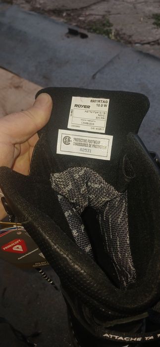 Нові ботинки (берци)  Royer