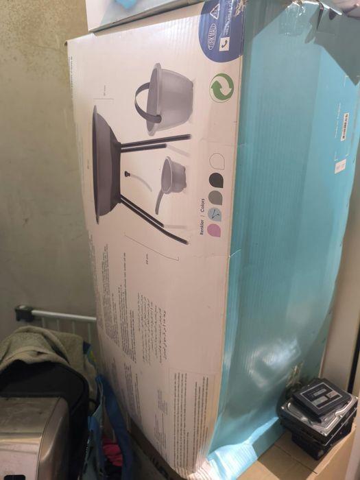 Banheira de bebe nova na caixa