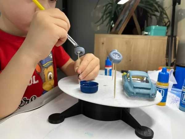 Modelarski Stół obrotowy do malowania modeli