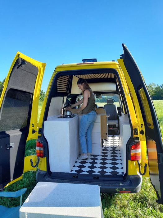 VW T5 l2h3 kamper campervan, 4-osobowy, Kuchnia, WC, panele PV, nugget