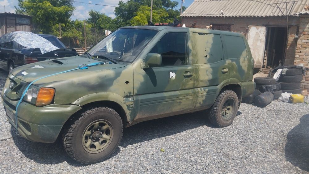 NISAN Tі рано . 2   2,7 TD