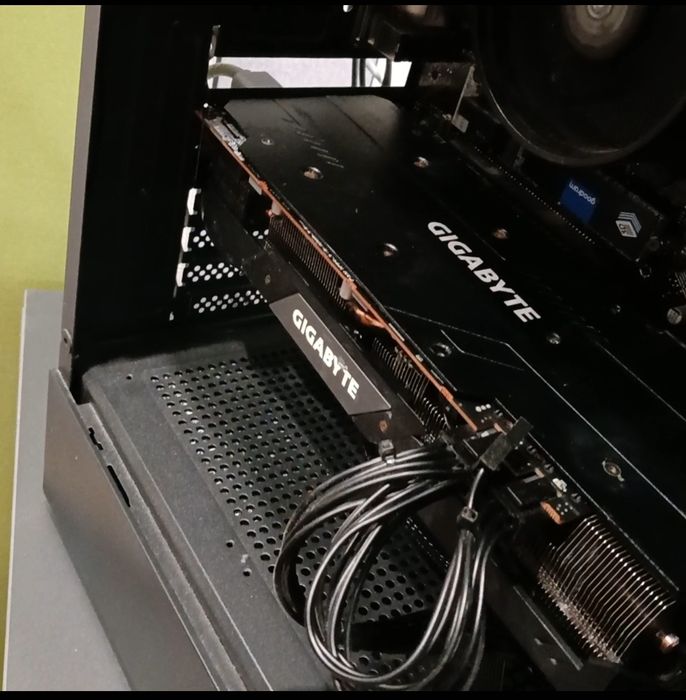 Відеокарта Gigabyte RX 5700