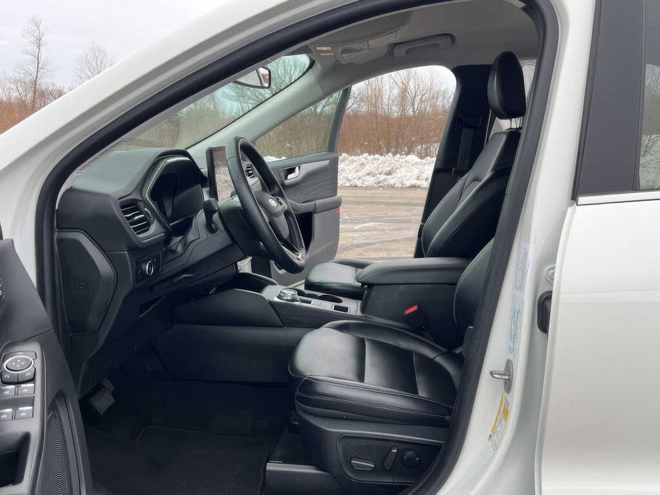 Ford Escape Platinum      2024