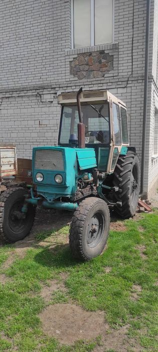 ЮМЗ 6 (89р). Все працює. В господарстві тягав візок з жаткою.