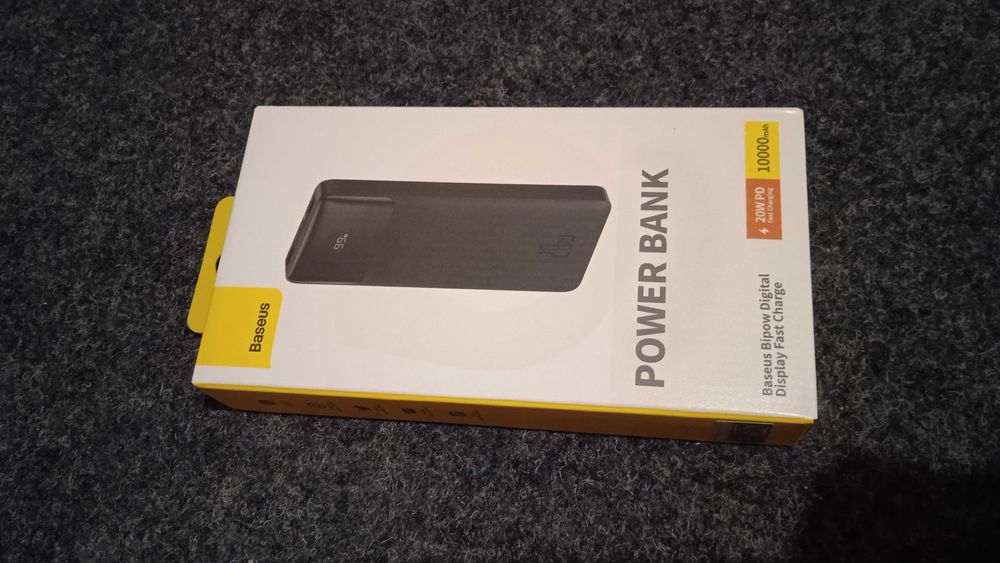 Power bank Baseus nowy