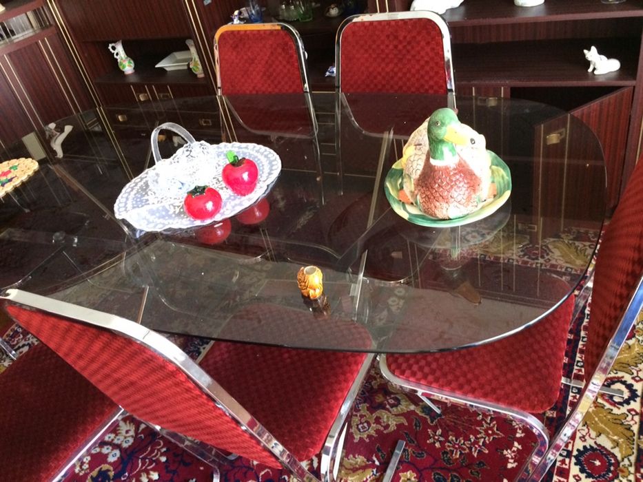 Mesa de sala jantar em vidro