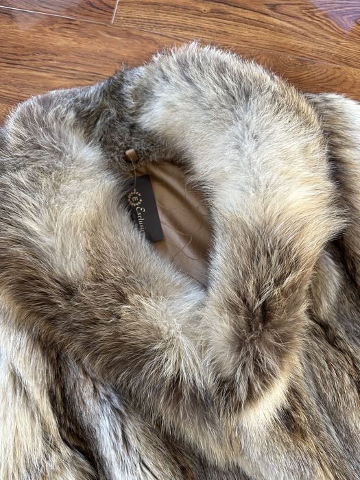 Шуба з канадськоі лисиці