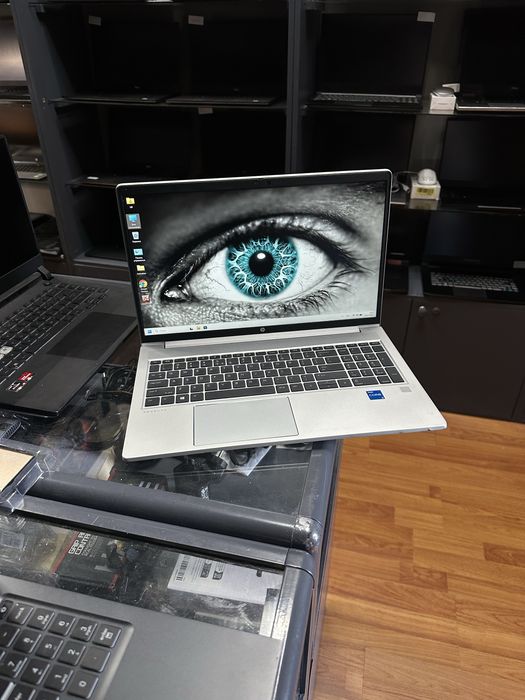 Потужний ноутбук 2023року. Hp elitebook intel i5-1235U