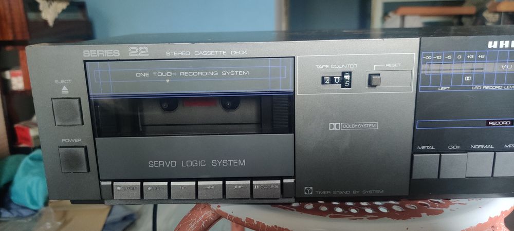 Uher cg 322 касетна дека