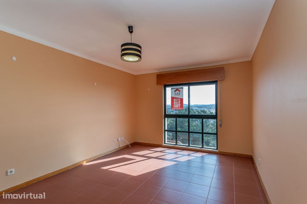 T3 com 2 casas de banho - Algueirão