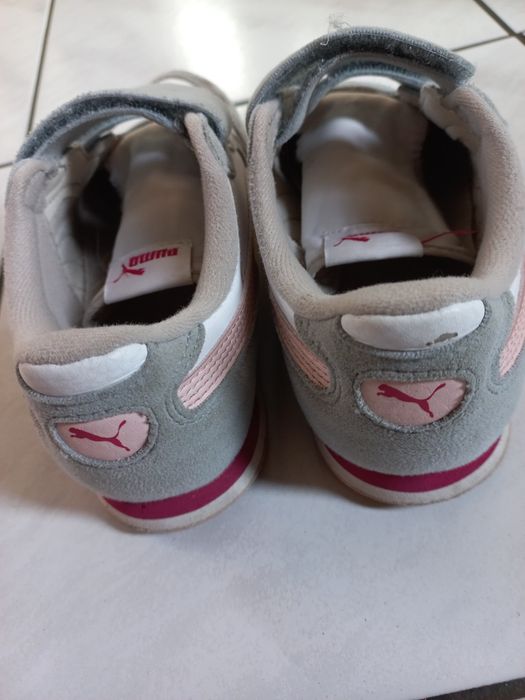 Buty Puma dla dziewczynki 33