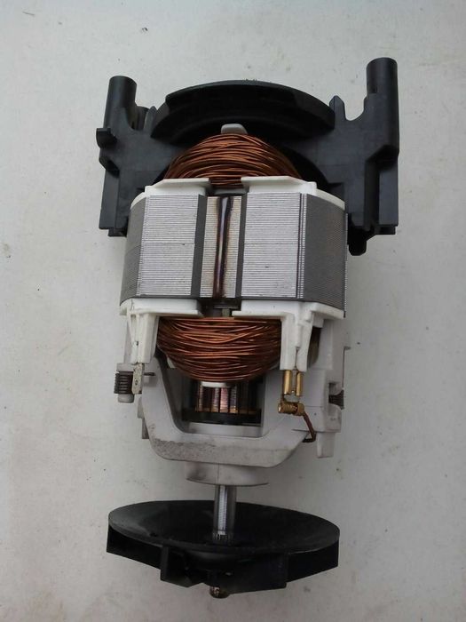 ЕЛЕКТРОДвигун  на  мийку  К2 к-3 .  к 4