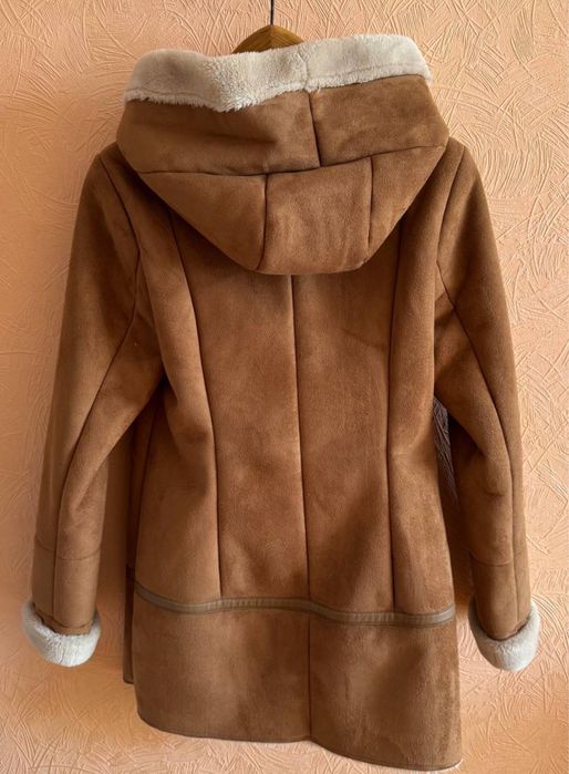 Дубленка Stradivarius