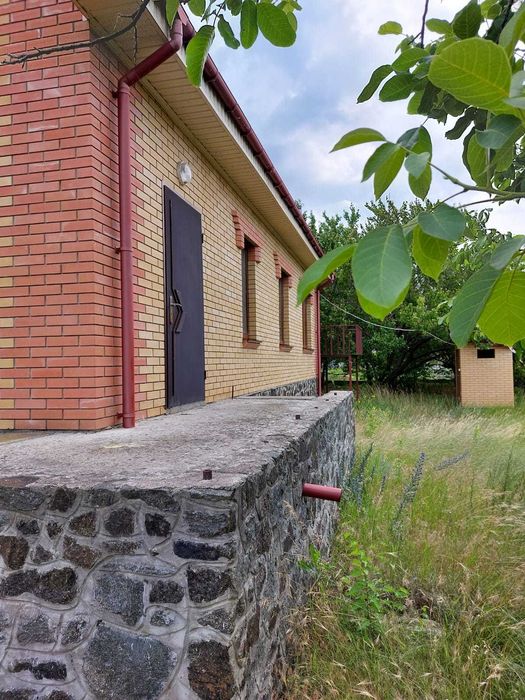 Будинок с. Коробівка, ділянка 12 сот.