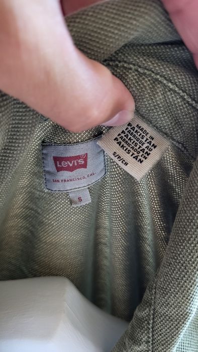 Polo Levis S verde azeitona