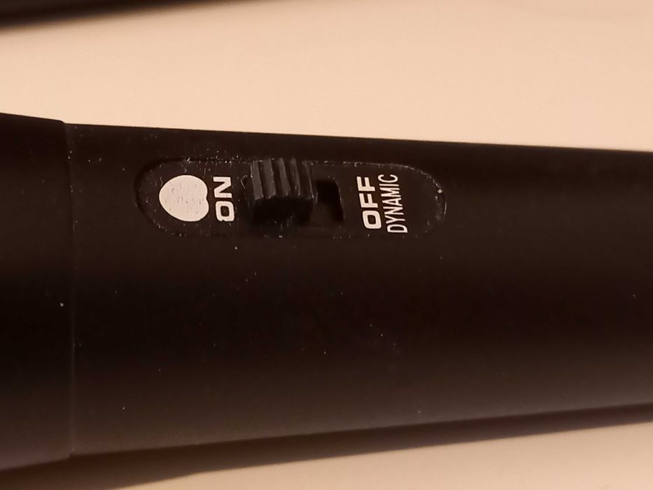 Mikrofon do Karaoke z wyłącznikeim