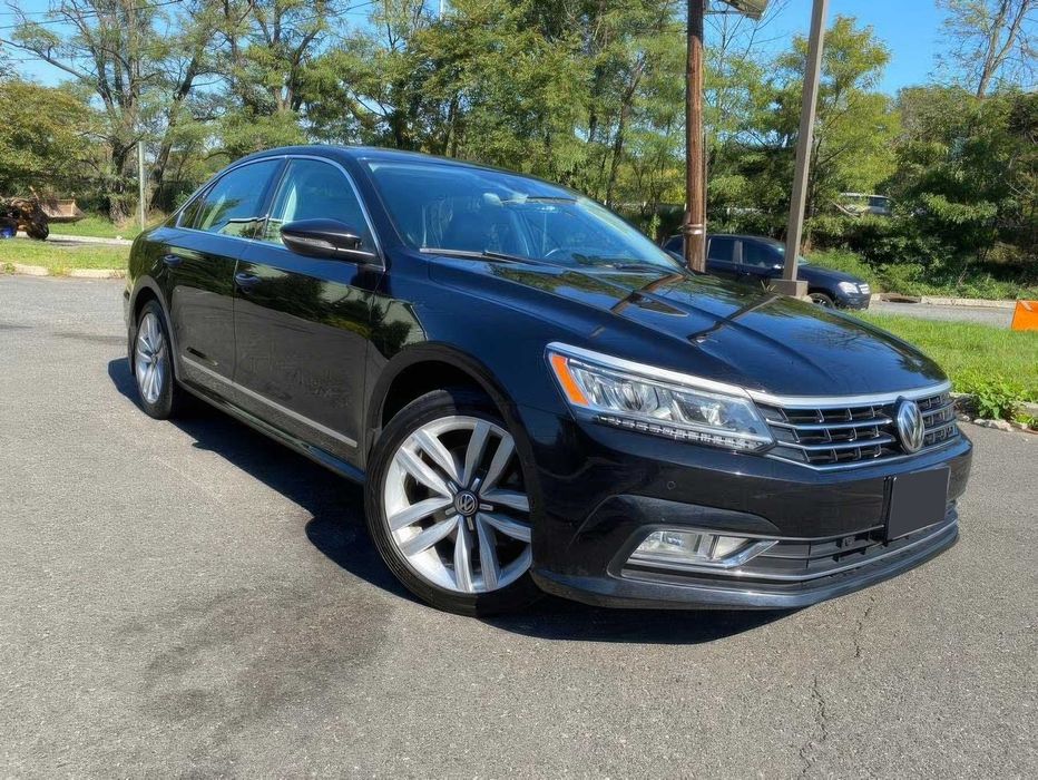 Volkswagen Passat      2016