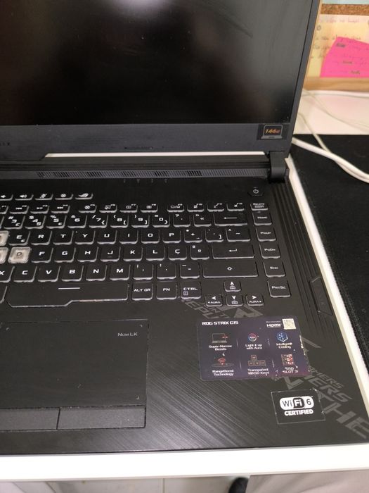 “ASUS ROG Strix G15 i7 16GB GTX 1650 Ti SSD 1TB 144Hz”