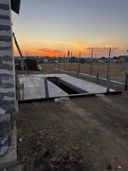 (13) Продам новий будинок в с.Прилиманське (нова нарізка).