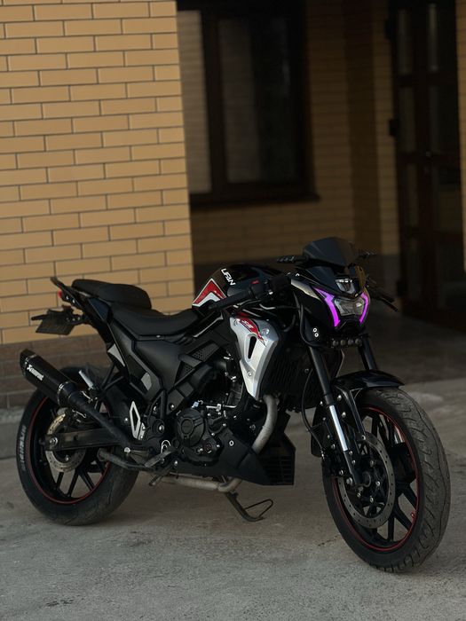 Lifan sr 220 4v.