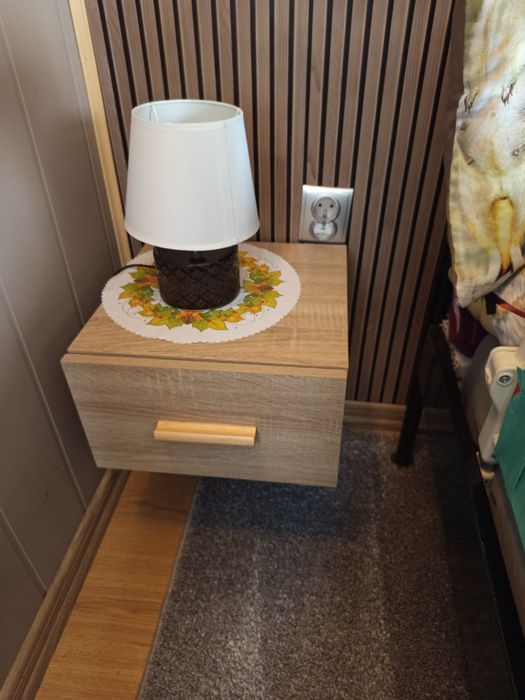 Szafki.          nocne