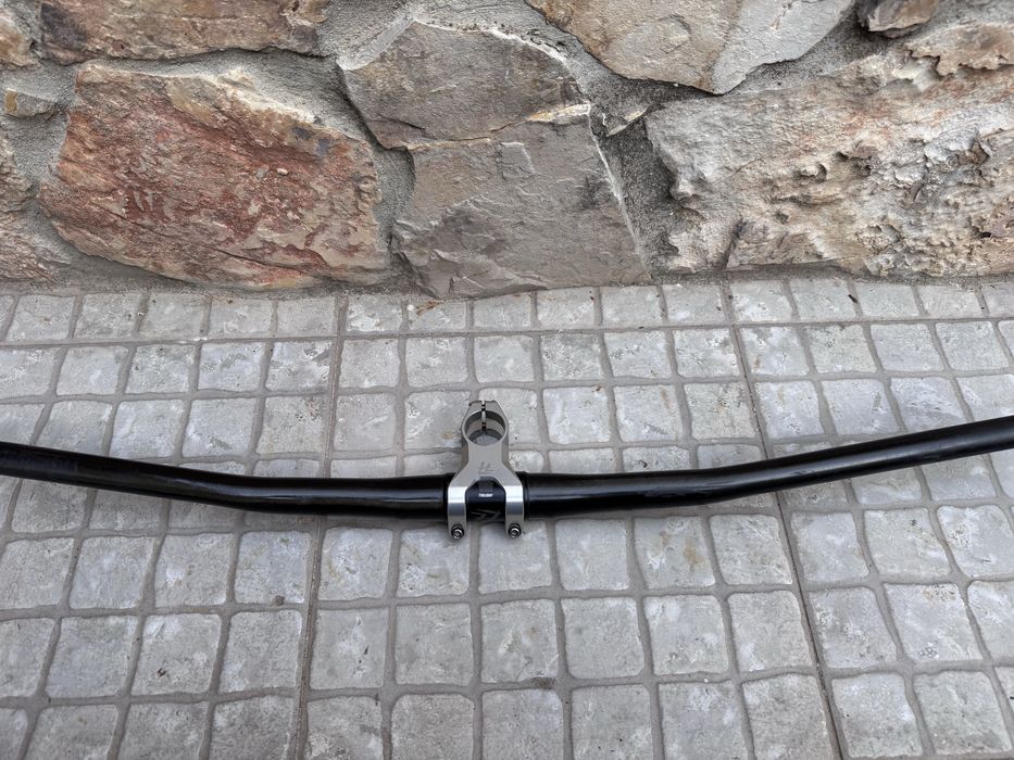 Avanço e Guiador 77designz