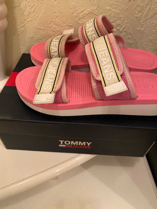 Cандалии на девочку Tommy Jeans размер 36