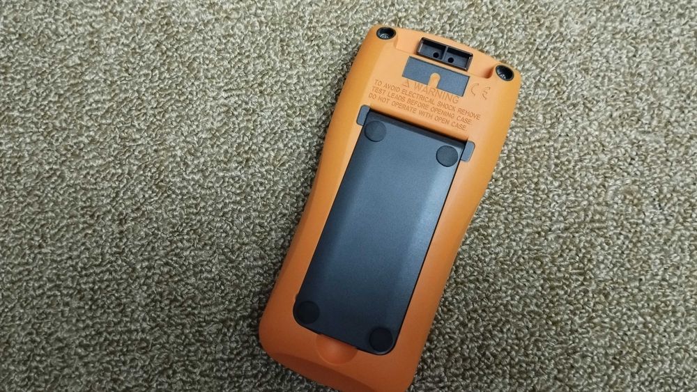 Medidor LCR Agilent U1732C