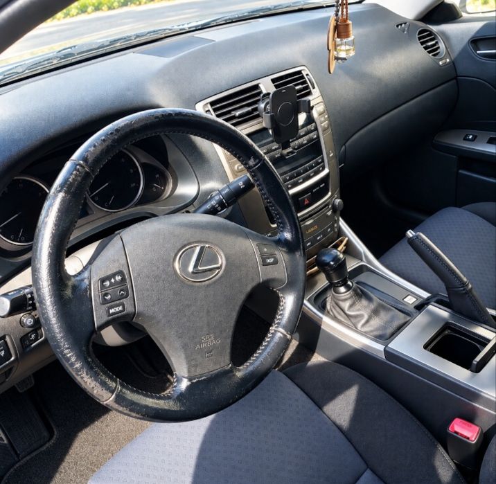 Carro Lexus 8000€ foto 2