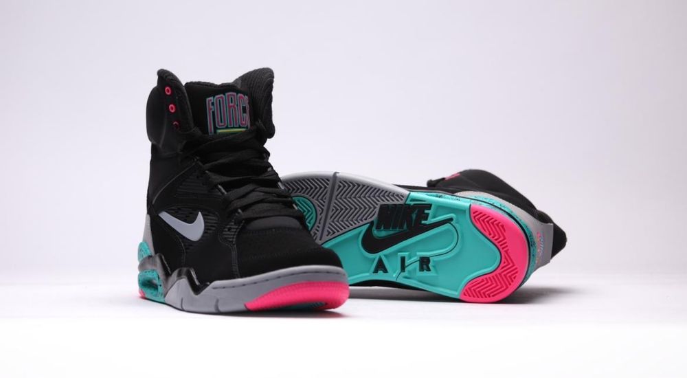 Nike Air Command Force (12 US - 30 cm - 46) “Spurs” DEADSTOCK !!!