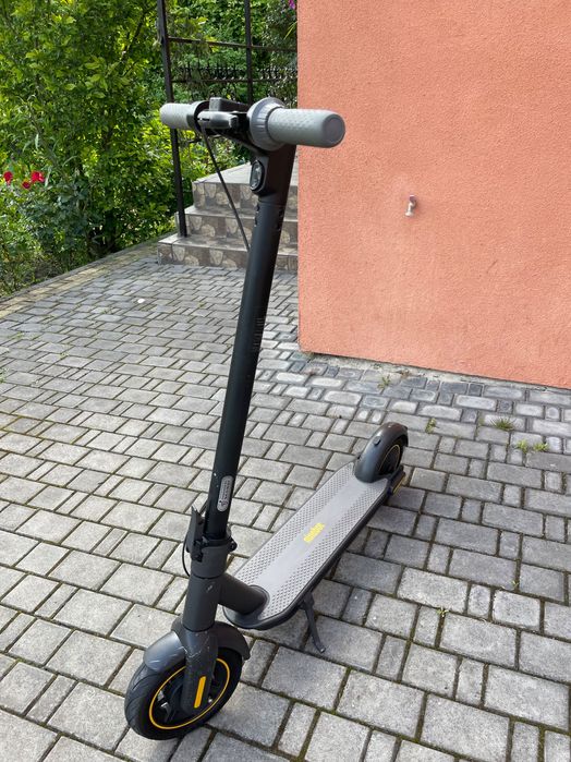 Продам Електросамокати З Німеччини Bird One NineBot ЗА ДЕШЕВОЮ ЦІНОЮ!