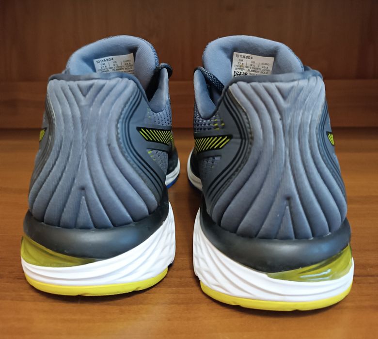 Asics Gel Stratus 43,5/27,5 см
