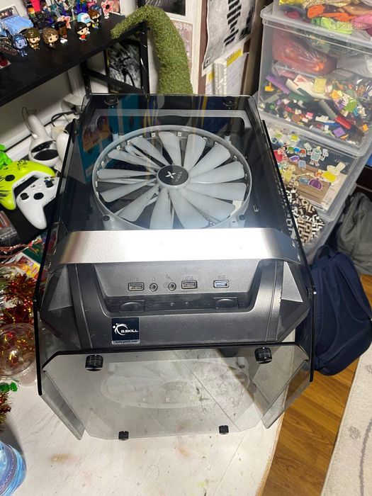 Корпус для ПК з підсвіткою