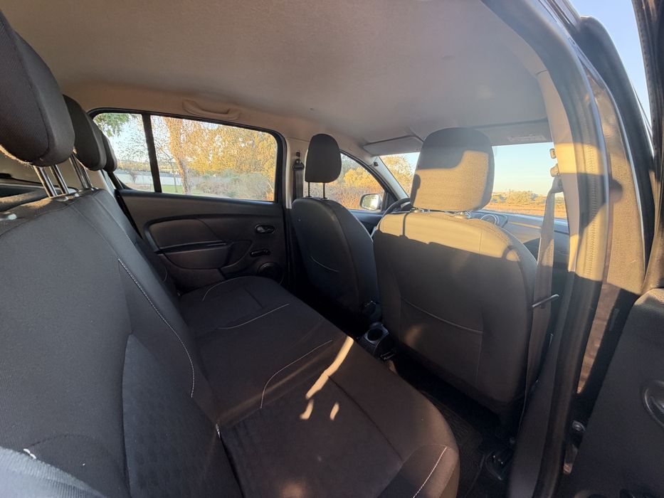 Dacia Sandero 1.2i (16v) - Bi-Fuel - 18 Meses de Garantia