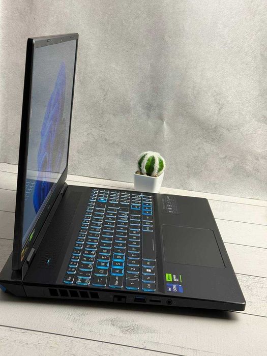 Acer Predator Helios Neo 16  i9-13900HX RTX 4070 32ram 1TB 165hz